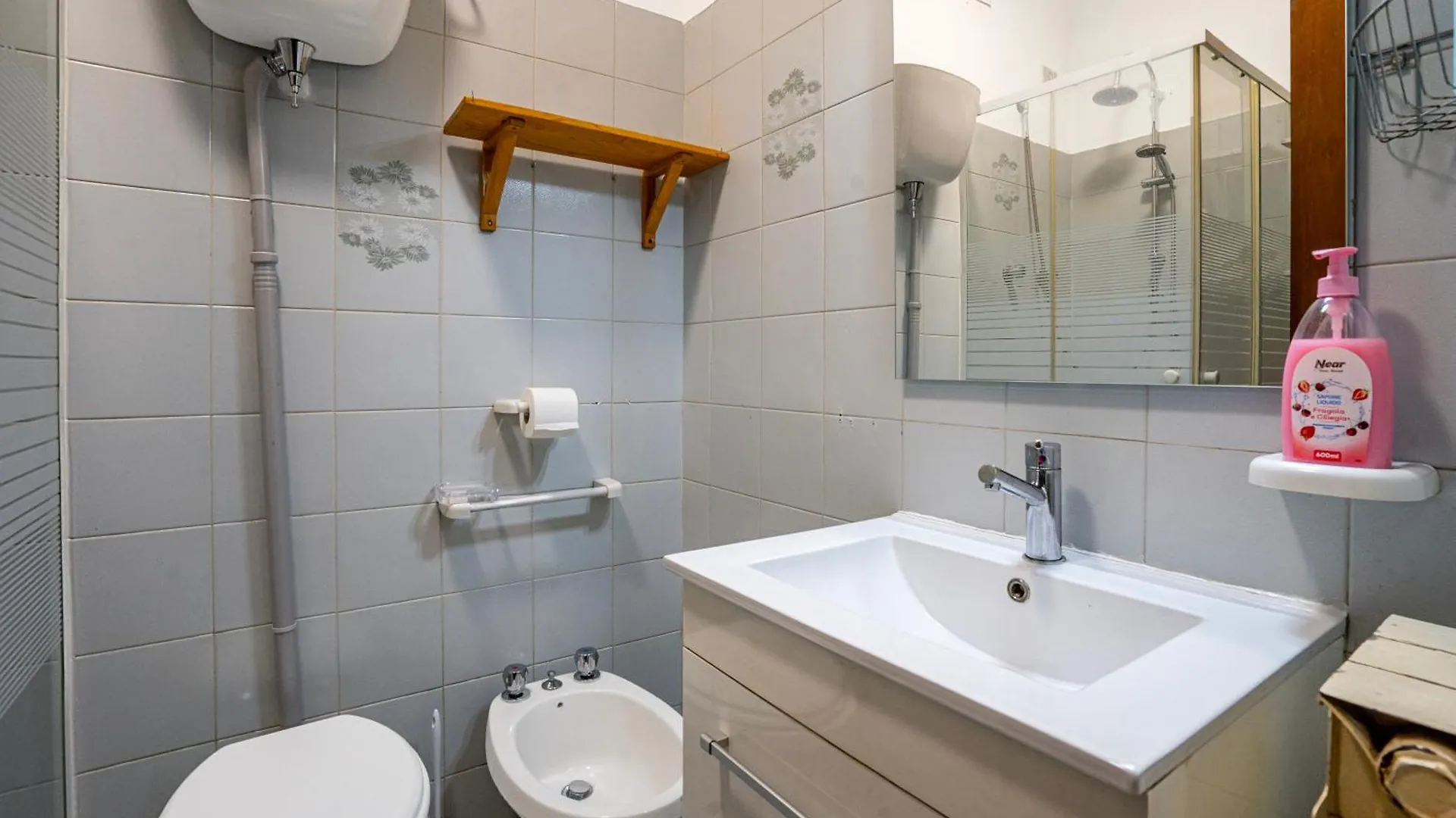 Elegant Stay In Perugia Apartment